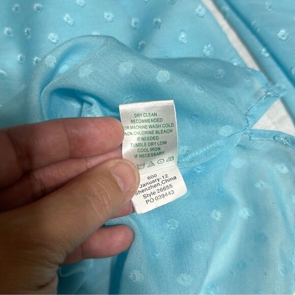 Lilly Pulitzer L Elsa Light Blue Swiss Polka Dot Long Sleeve 3 Button Ruffle Top - Picture 10 of 12